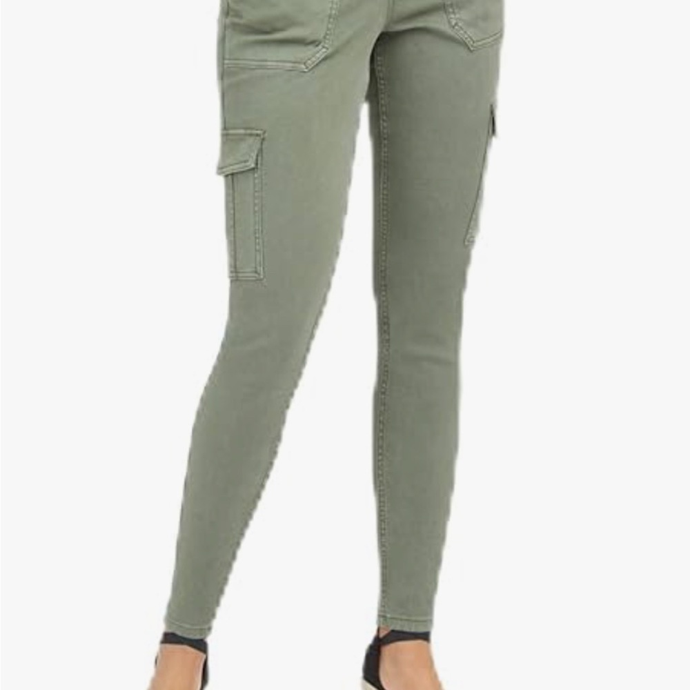 Spanx women’s stretch twill ankle cargo pants